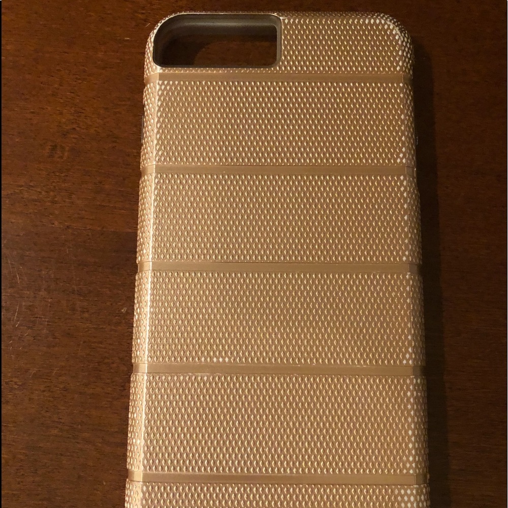Casement iPhone 7 Plus case tough mate style
